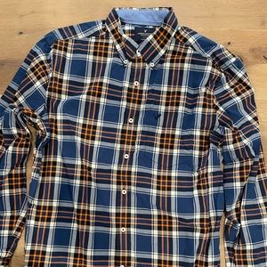 American Eagle button down shirt